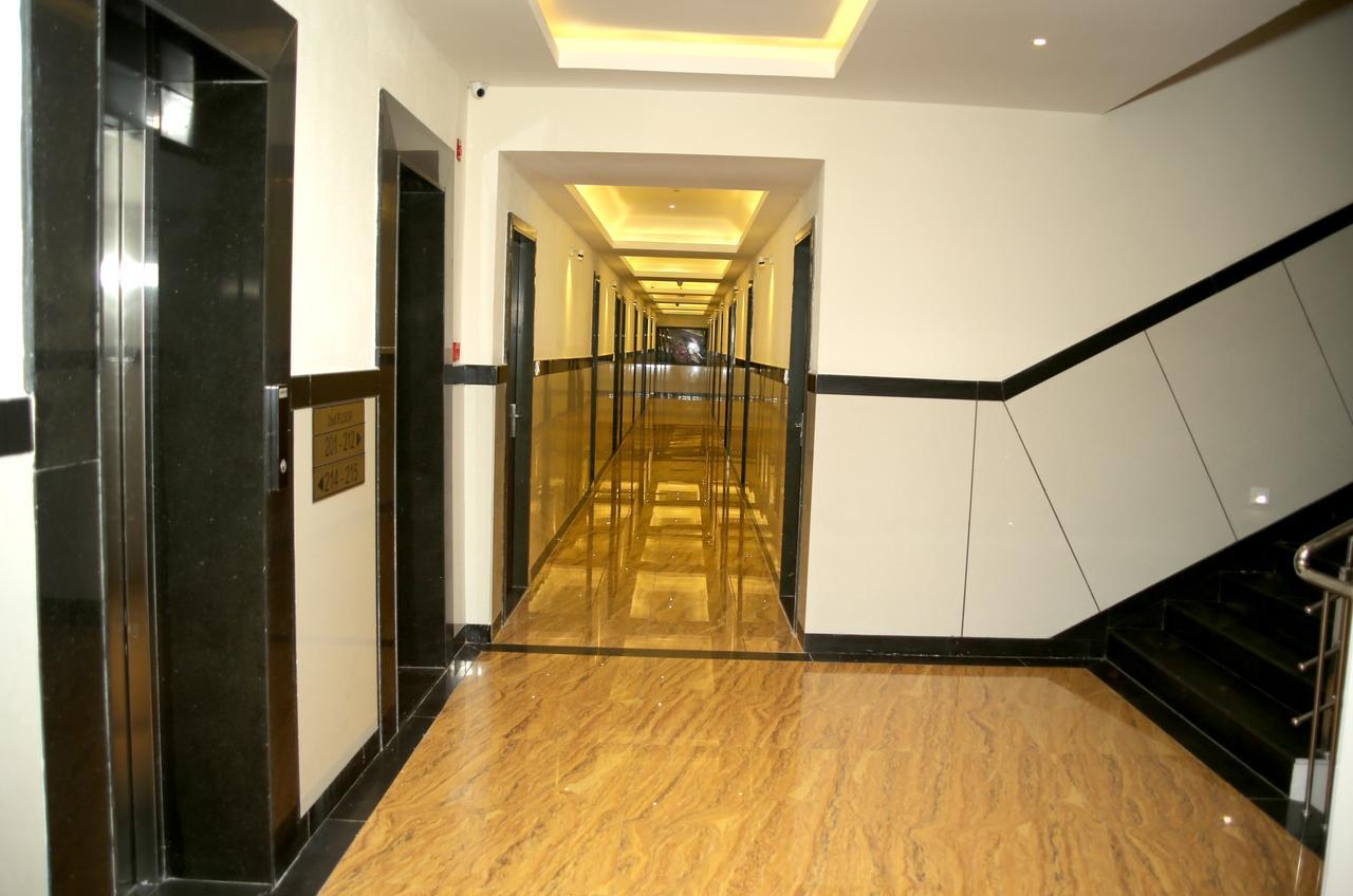 Ratlām Hotel Lavanya Palace מראה חיצוני תמונה