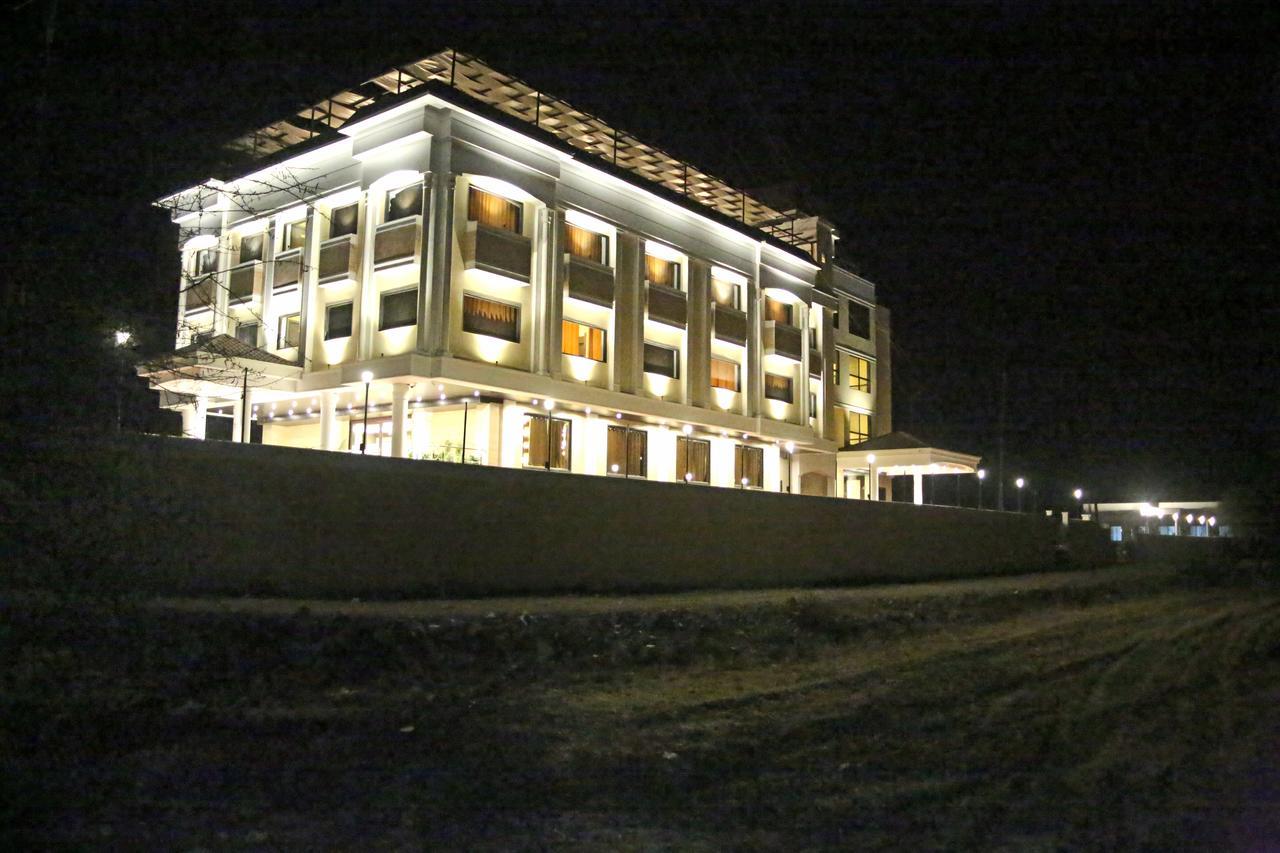 Ratlām Hotel Lavanya Palace מראה חיצוני תמונה