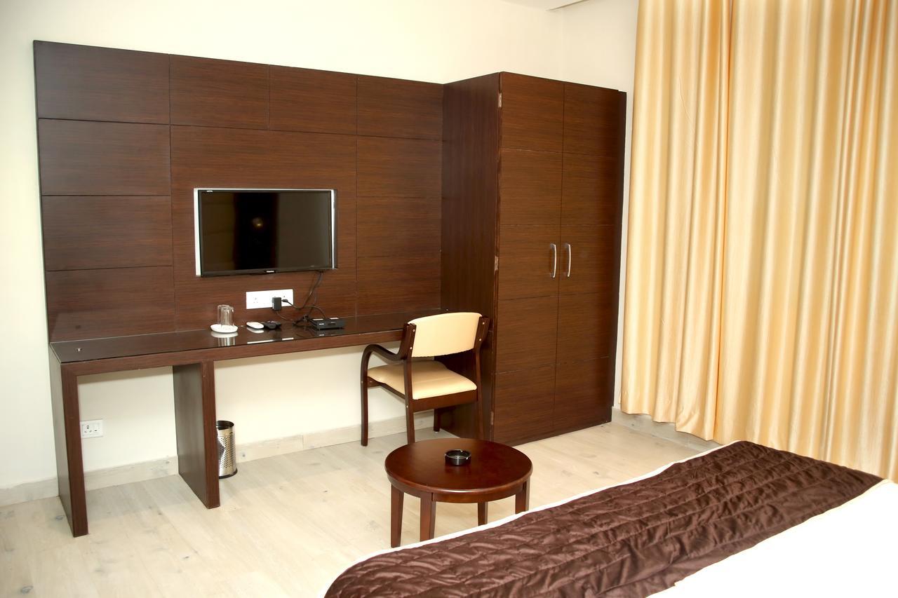 Ratlām Hotel Lavanya Palace מראה חיצוני תמונה