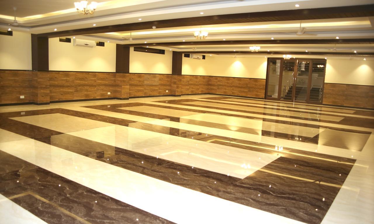 Ratlām Hotel Lavanya Palace מראה חיצוני תמונה